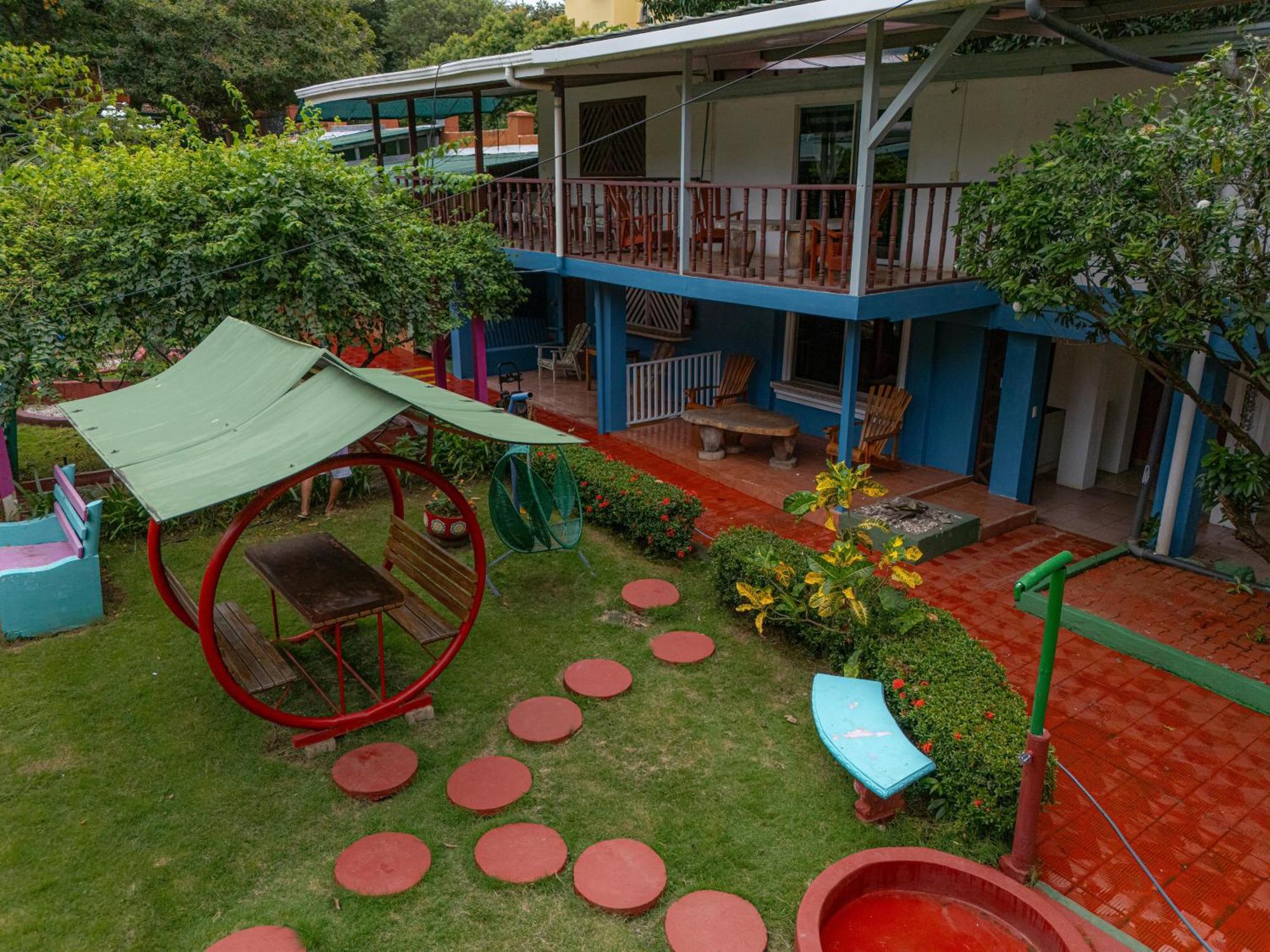 Hotel Marielos Tamarindo Exterior foto